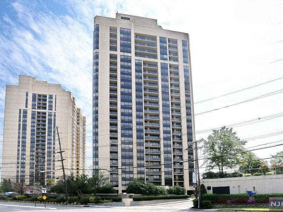 1st image of 800 Palisade Ave APT 303