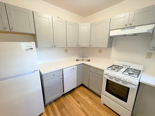 38 College Ave Photo 1