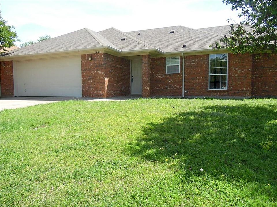1st image of 1434 Nottingham Dr
