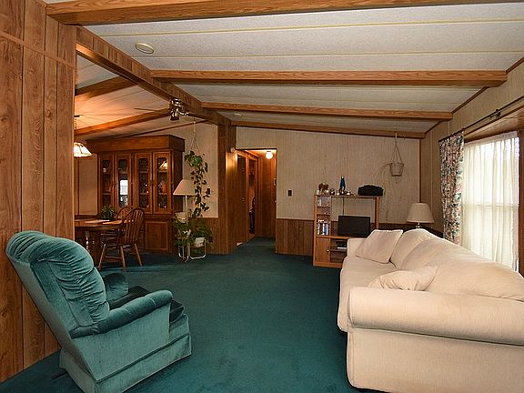 3rd image of 2419 E Weile Ave