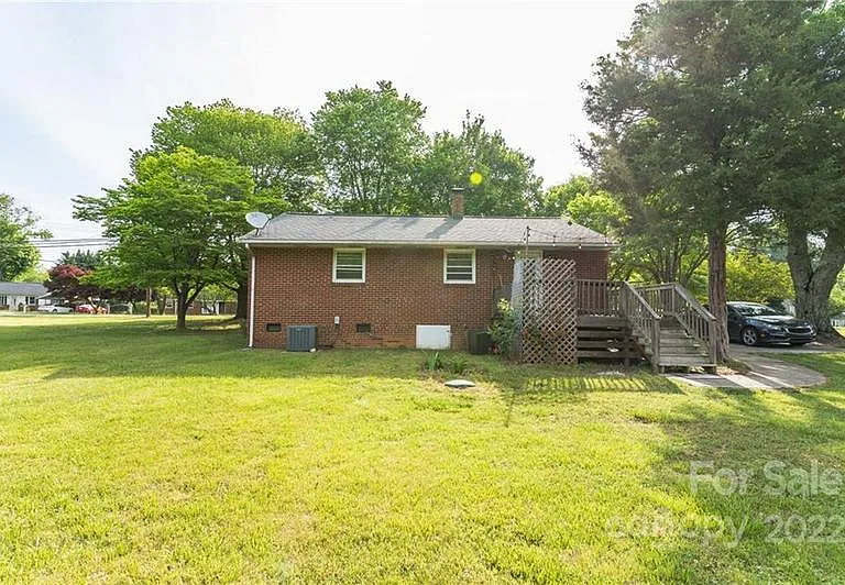 7605 Summerfield Rd — Photo 21