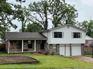 3 Queenspark Rd, Little Rock, AR 72227