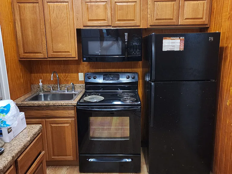 Full Kitchen