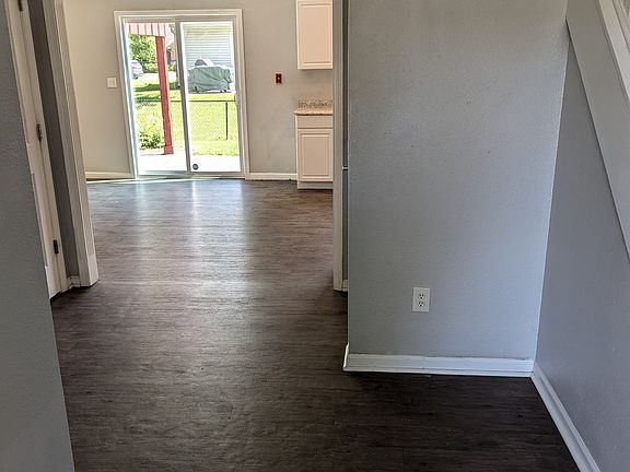 4th image of 4671 Driftwood Ln
