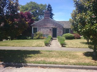 2821 40th Ave W, Seattle, WA 98199