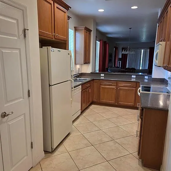 2310 Palm Tree Dr — Photo 18