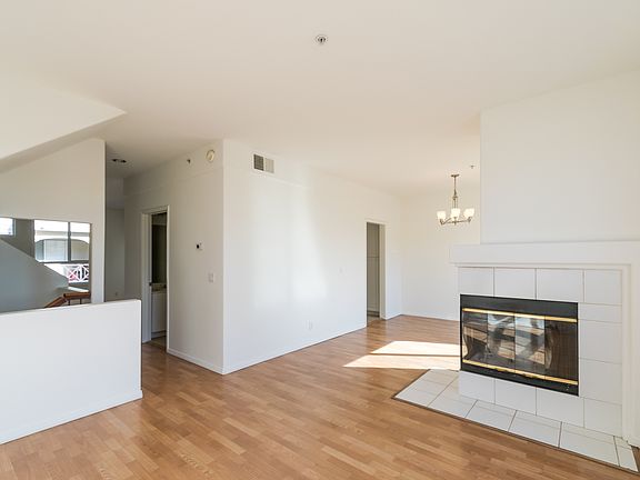 5th image of 5445 Marine Ave