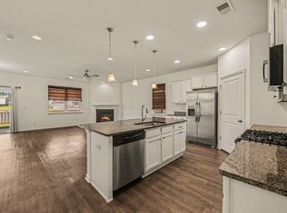 621 Wayton Cir, Moncks Corner, SC 29461