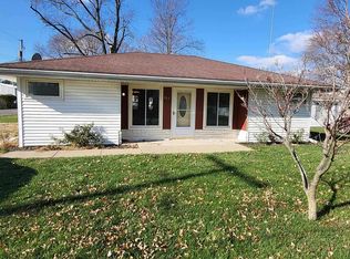 403 N West St, Tremont, IL 61568