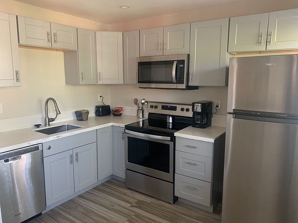 1st image of 1135-1185 W 2nd St #14