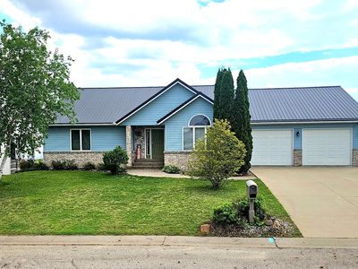 213 Park Dr, Lewiston, MN, 55952