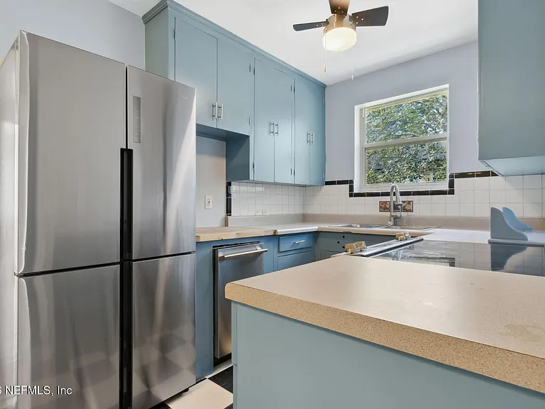 3582 Hedrick St #4 — Photo 4