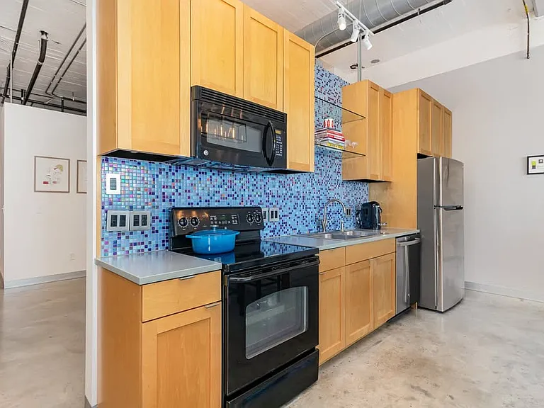 730 Stinson Blvd #406 — Photo 19