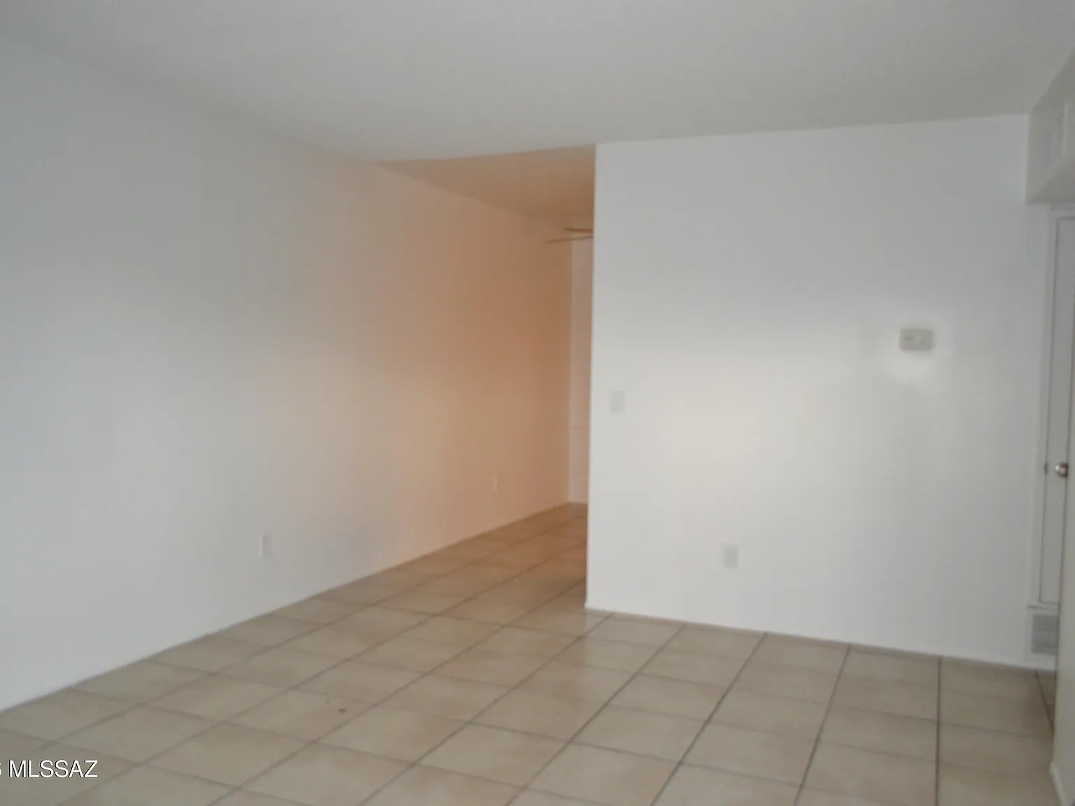 2 bed, 1.0 bath, 850 sqft, $1,200 — Photo 3