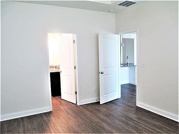 5th image of 875 Sunny Stroll Dr #4