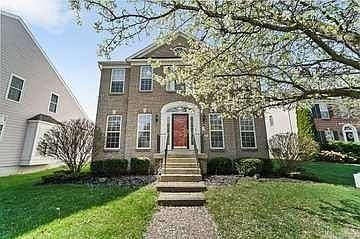 3rd image of 9762 Cobblewood Ct