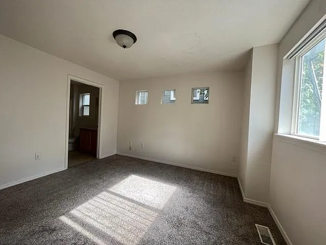 2579 S Owyhee St #202 — Photo 7