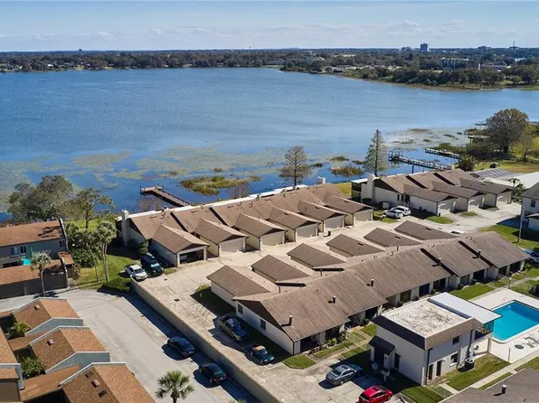 2410 Hartridge Point Dr W, Winter Haven, FL 33881