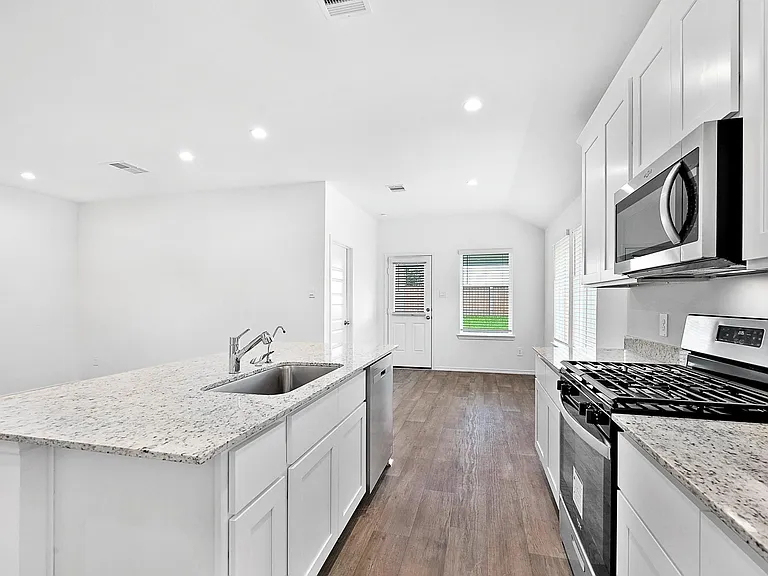 30947 Brightwell Bnd — Photo 9