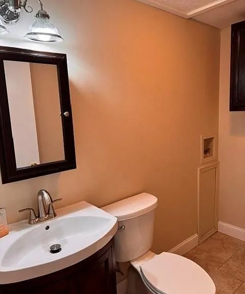 32 Bowles Ct — Photo 9