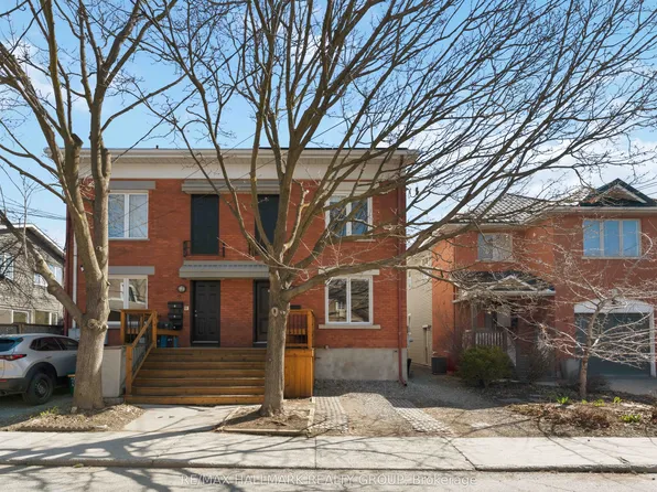 57 Rosemere Ave, Ottawa, ON K1S 1A5
