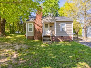 821 Goldfloss St, Winston Salem, NC 27107