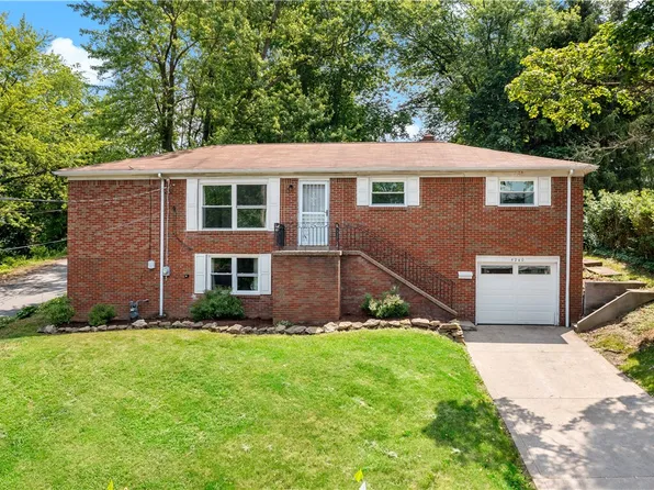 5240 Webb St, Aliquippa, PA 15001