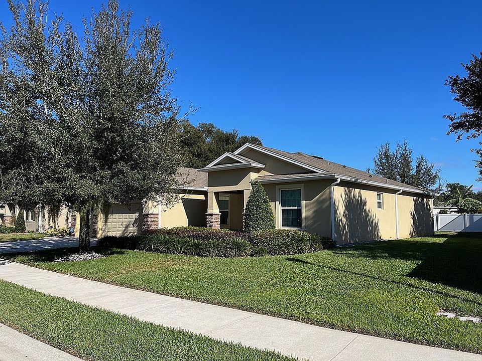 2nd image of 572 Morgan Wood Dr