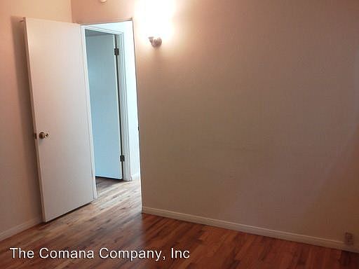 4th image of 1722-24 32nd St