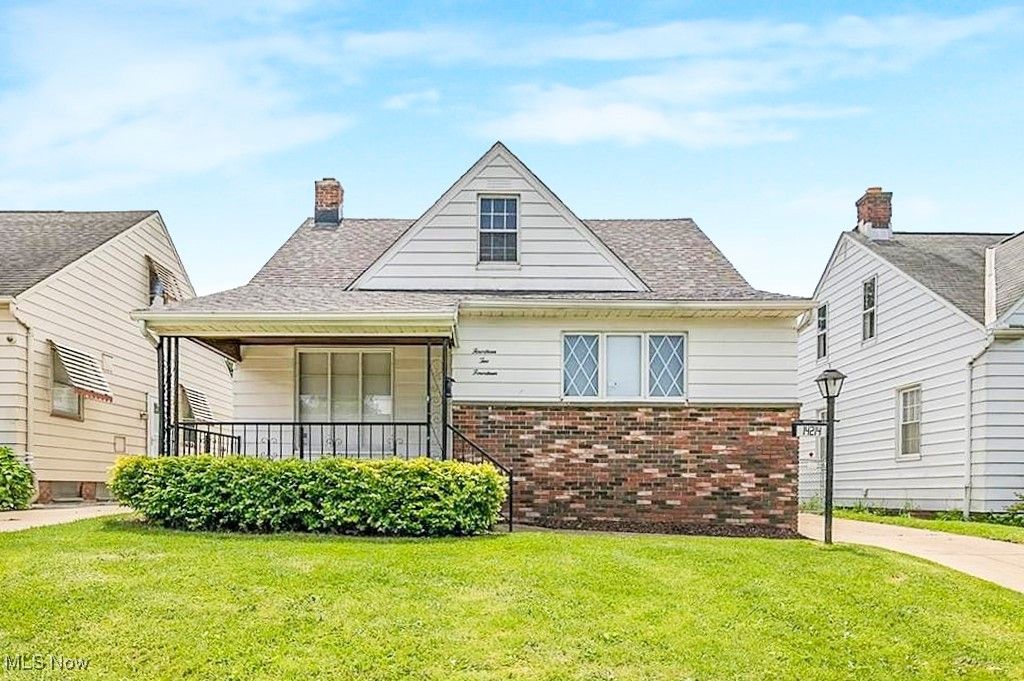 Real estate listing image