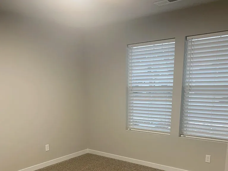 5879 S Donaway Ave — Photo 6