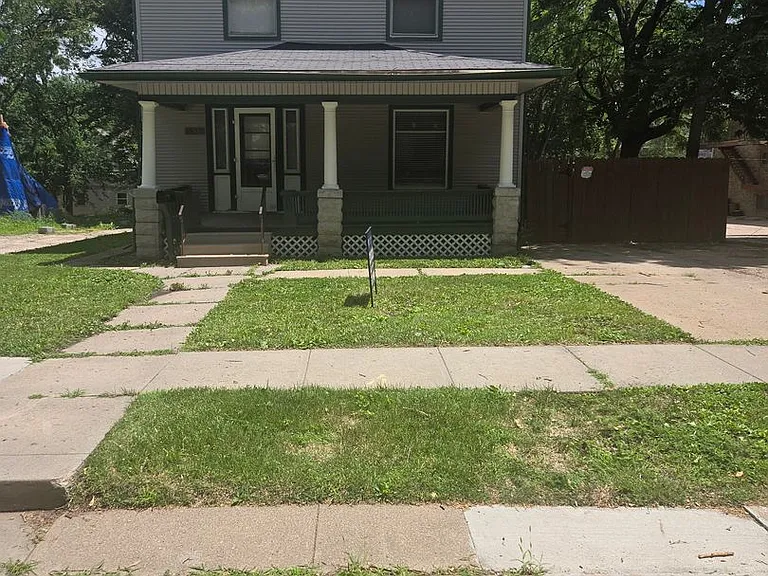 1550 S 23rd St — Photo 13