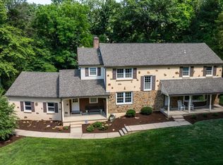 2 Pacer Ct, Newark, DE 19711