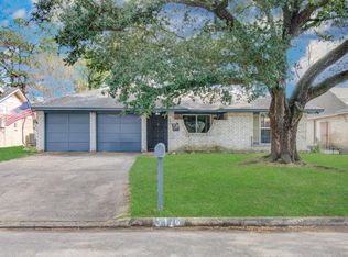 9410 Deanwood St, Houston, TX 77040