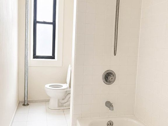 3rd image of 532 W 152nd St APT 34