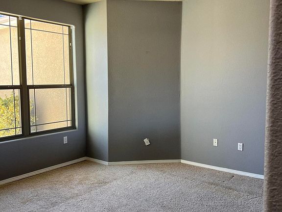 5th image of 857 Loma Pinon Loop NE