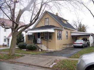 224 Wood St, Crown Point, IN 46307