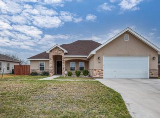 109 Red Cloud Trl, Del Rio, TX 78840