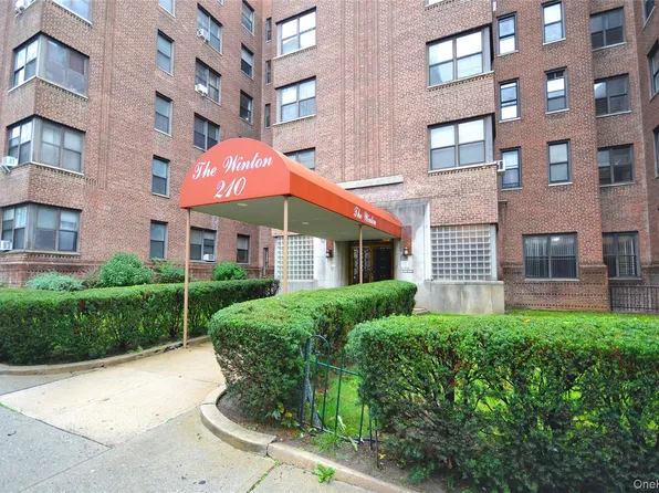 210 Martine Ave 1H, White Plains, NY 10601