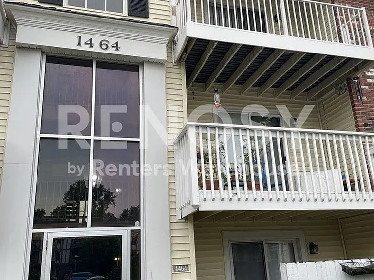 1464 Hawks Nest Dr #G — Photo 4