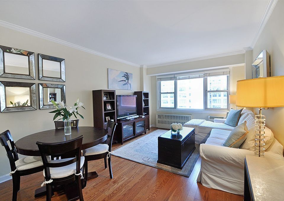 1st image of 2 Charlton St APT 15B