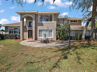 11231 Lake Dr, Leesburg, FL 34788