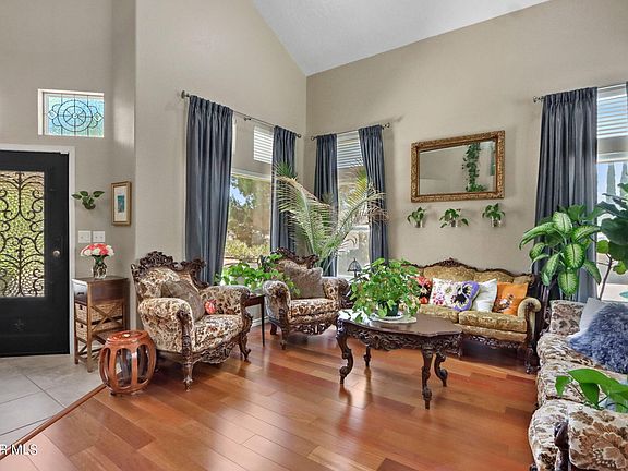 3rd image of 6225 Loma De Cristo Dr