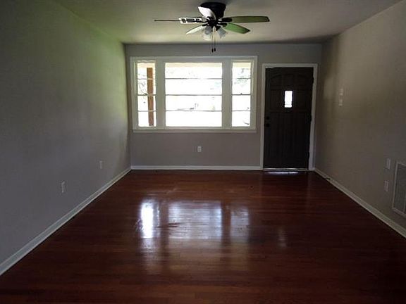 3rd image of 1583 Maura Pl