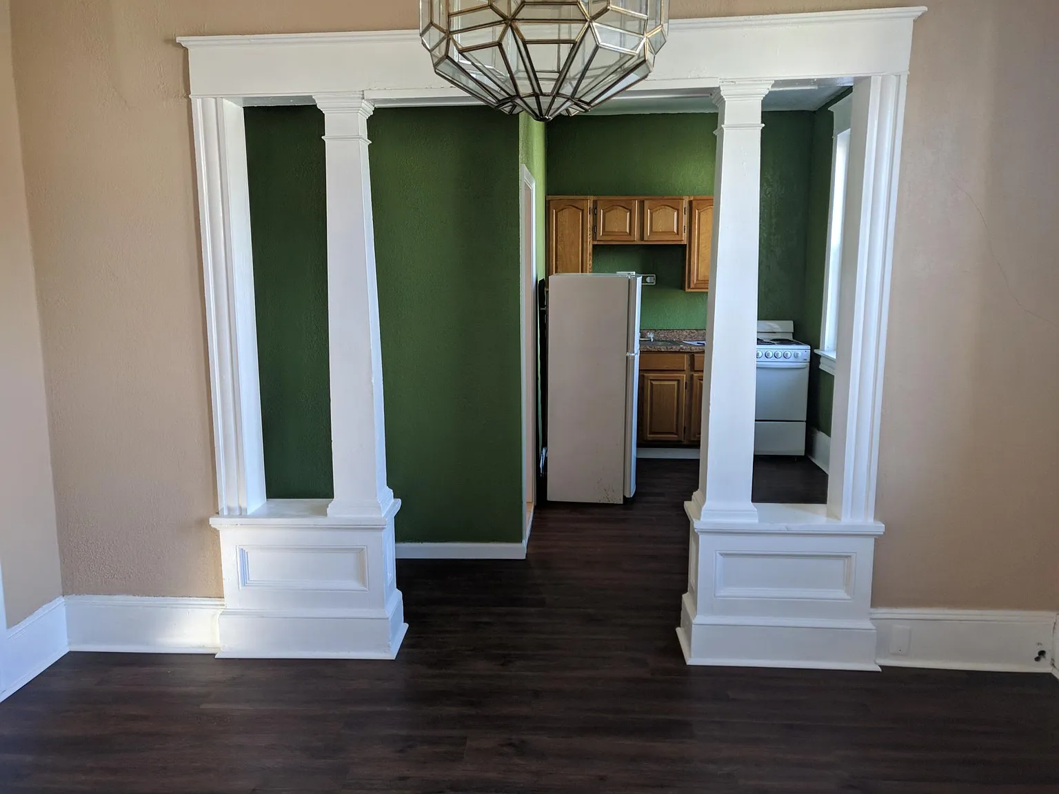 1 bed, 725 sqft, $900 — Photo 2