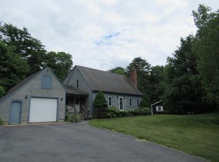 35 Warren Ave, Middleboro, MA 02346