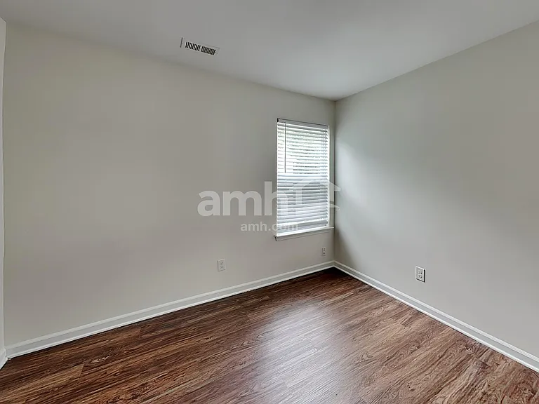 11812 Village Pond Dr — Photo 12