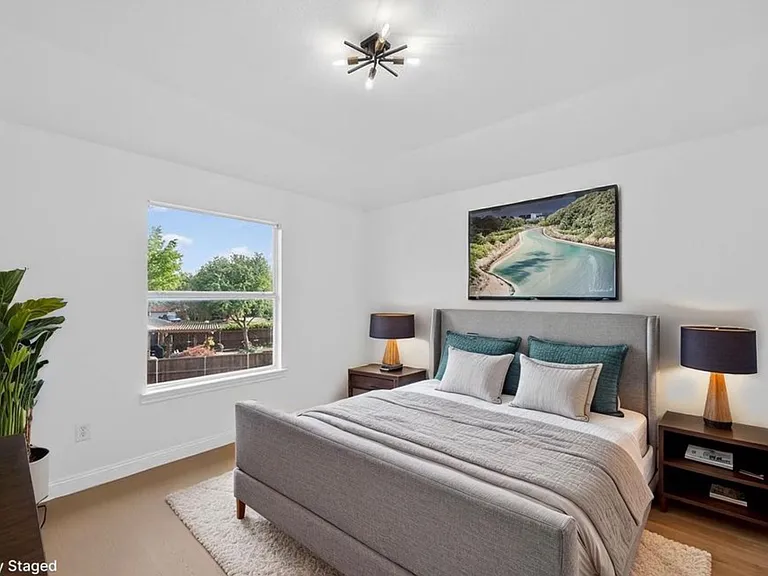 1709 Stapleton Dr — Photo 20