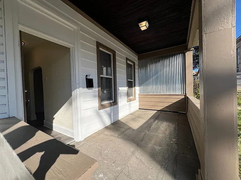 119 Bausman St — Photo 3