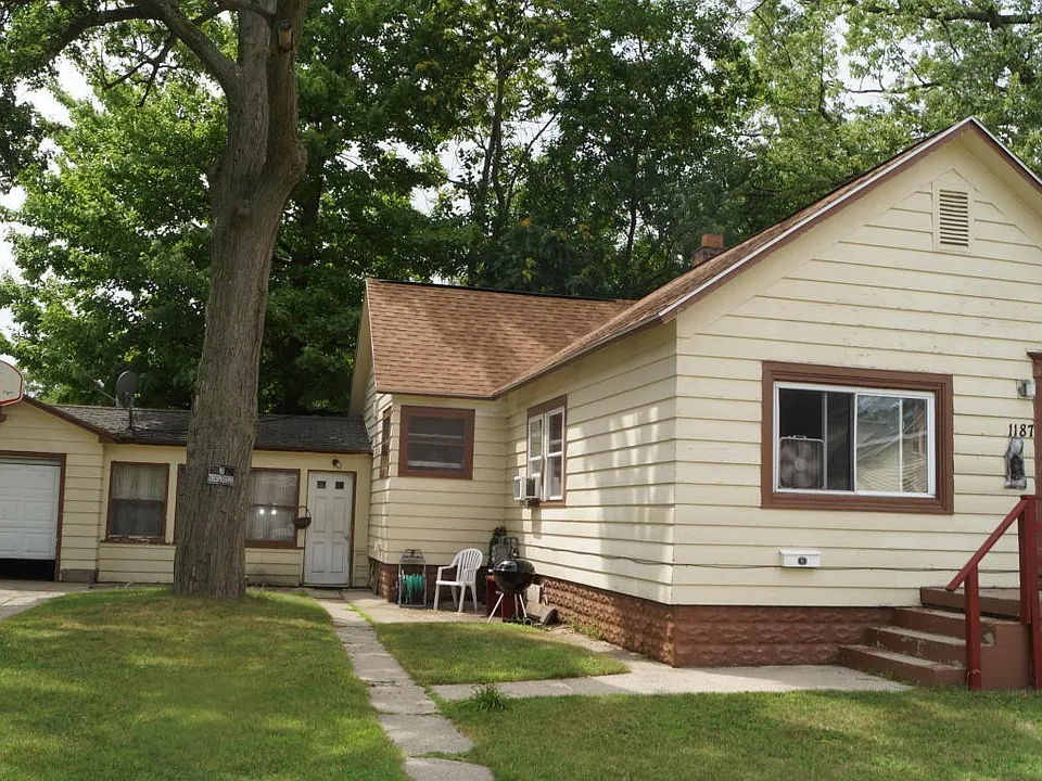 1187 Kenneth St